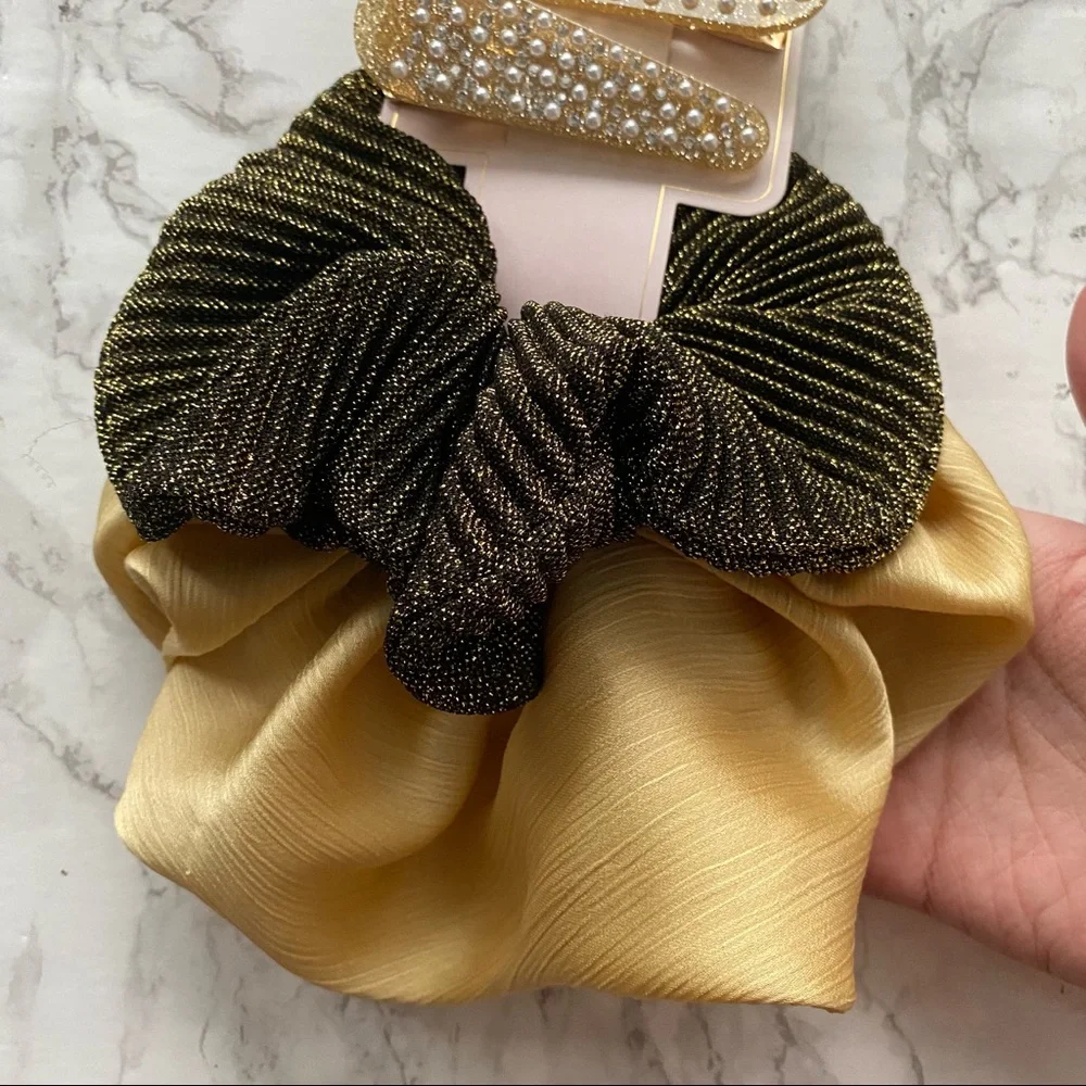 nordstrom berry hair pins and scrunchies set July sale